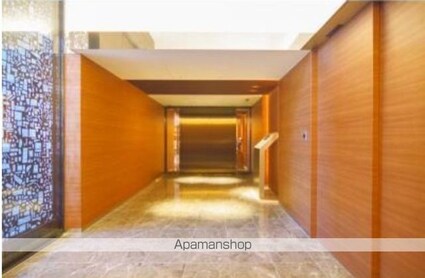 パークアクシスプレミア表参道[1LDK/49.54m2]のロビー