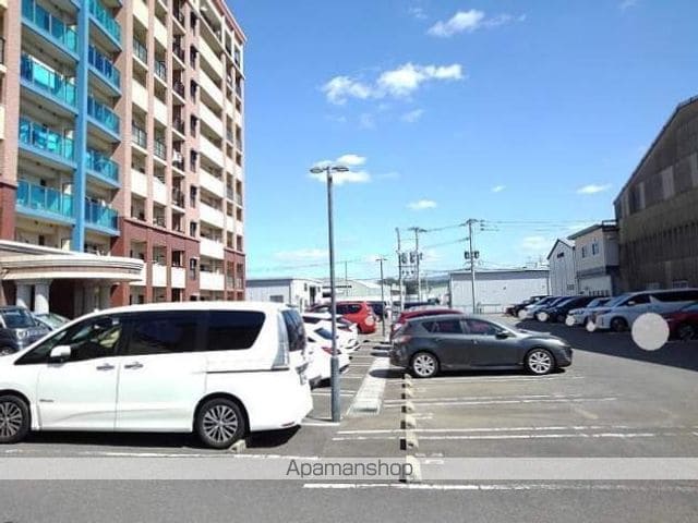 スカイウィングの外観写真