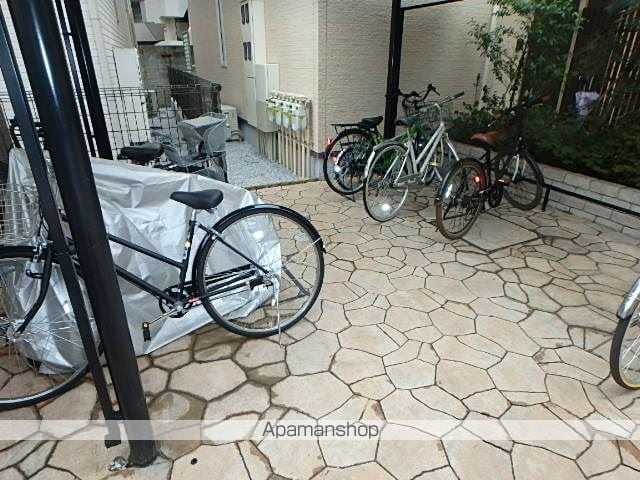 メイプルアベニュー吉祥寺の玄関写真