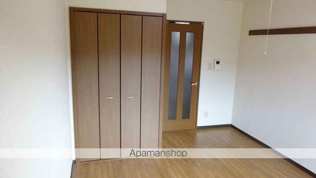 高御所ロイヤルマンションの内装写真