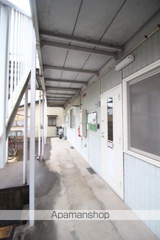 エクセルハイツ森安の玄関写真