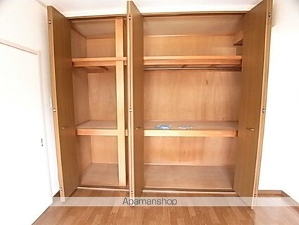 ミネセイビル[3LDK/69.54m2]の収納