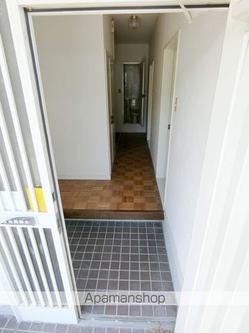 久津川ハイムの玄関写真