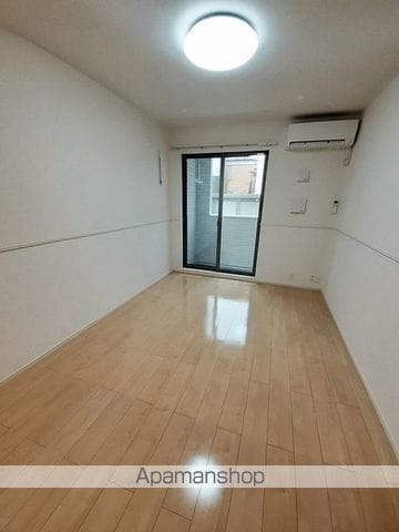 ファミーユ 川南の内装写真