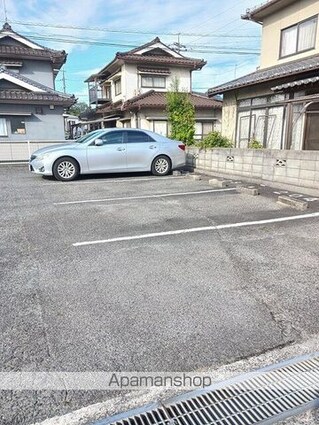 ニューシティどい[2DK/40.04m2]の駐車場