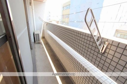 ファミール宮内[1K/30m2]のバルコニー