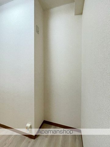 オークス皇山道の内装写真