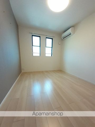 プラティーク挾間 壱番館の内装写真