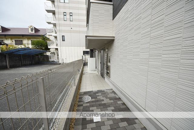 DーROOM宮ノ前の玄関写真