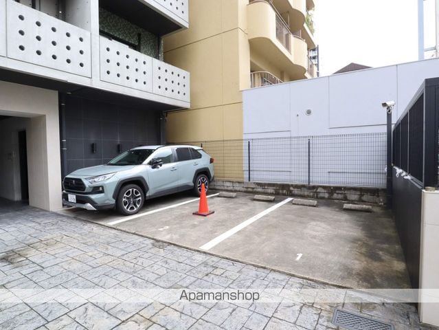 BSレジデンス栄の外観写真