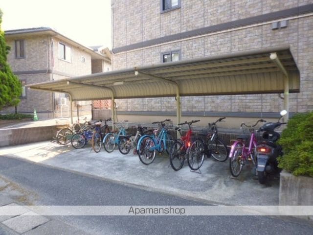 リビングタウン弥生が丘Aの内装写真