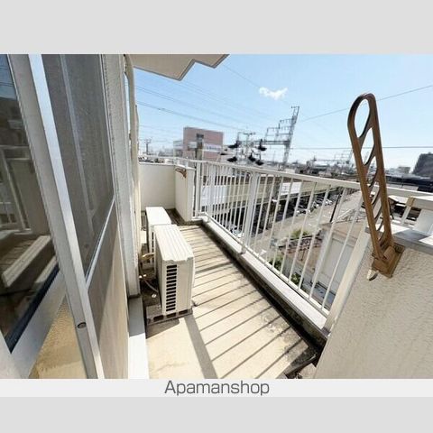 ロイヤルマンションHAMADAの内装写真