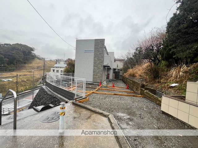 フォラップ片瀬山の玄関写真