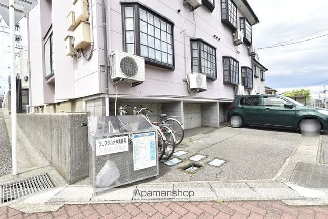 クリスタル大学南の内装写真