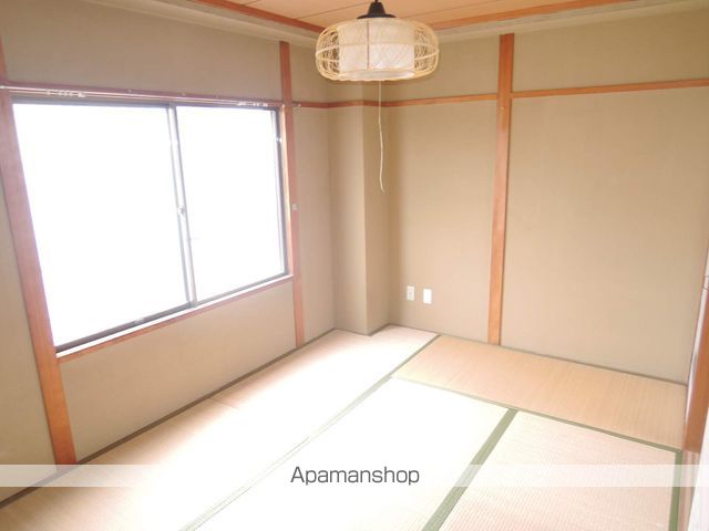 土川ビルの内装写真