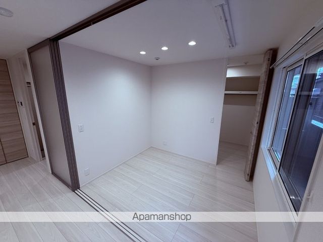 アレテー開出の内装写真