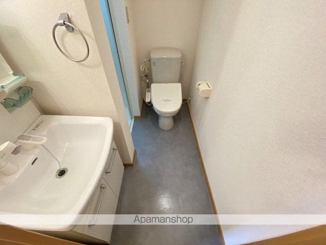コンフォートベネフィス高宮4の内装写真