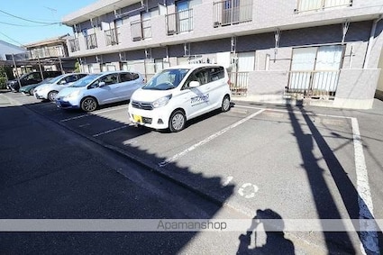 フォレスト小松[2DK/47.56m2]の駐車場