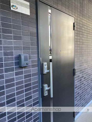 パークソレイユ新潟駅前の玄関写真