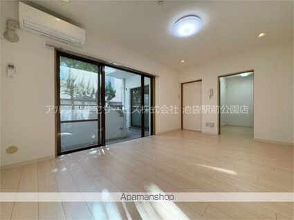 Ｔ’ｓ　ｇａｒｄｅｎ　ＳＡＧＩＮＯＭＩＹＡ[2LDK/61.61m2]のリビング・居間