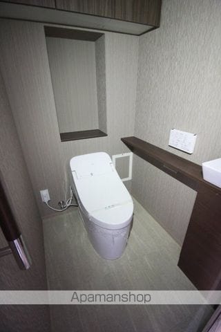 ライオンズタワー岡山千日前の内装写真