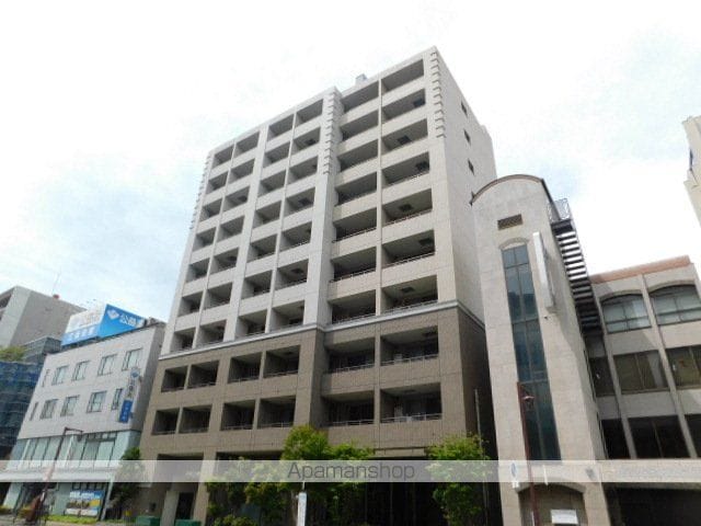 アパートメンツ江坂の外観写真