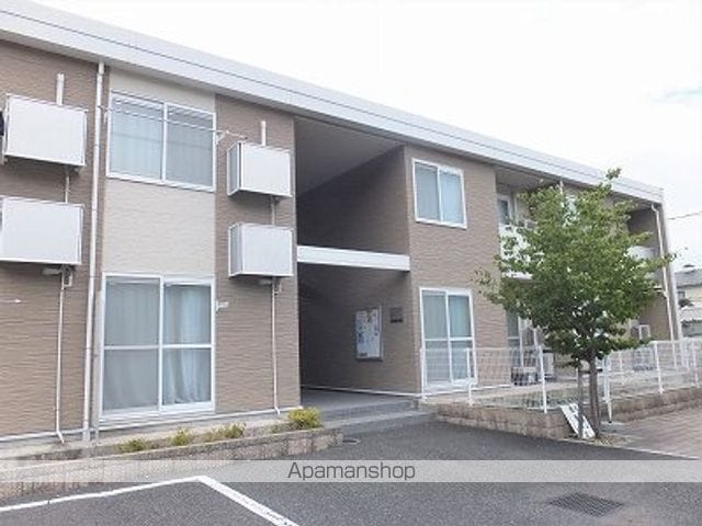 レオパレスやまぼうしの外観写真