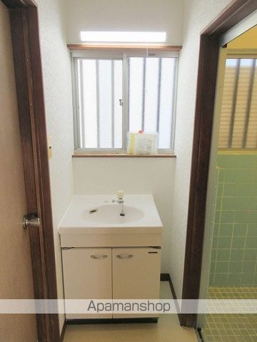 浜松市中央区 1階建 築45年の内装写真