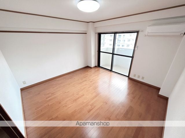ラポール小町の内装写真