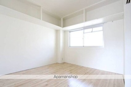 ビレッジハウス中須２号棟[1DK/28.98m2]のリビング・居間