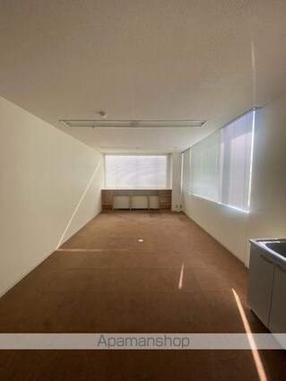 和歌山県和歌山市山吹丁[事務所/26.24m2]の共用部1