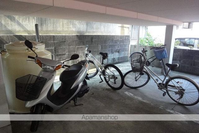 高知県高知市薊野西町２丁目[1R/22m2]の共用部3