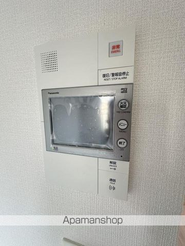 ESLEADOSAKAUMEDALUXEの内装写真