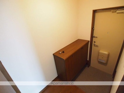 茨城県神栖市知手中央９丁目[2DK/55.07m2]の玄関