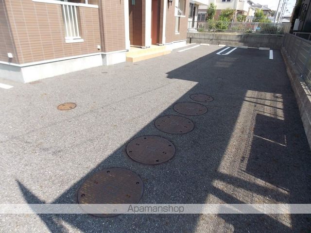 グレイスコートの玄関写真
