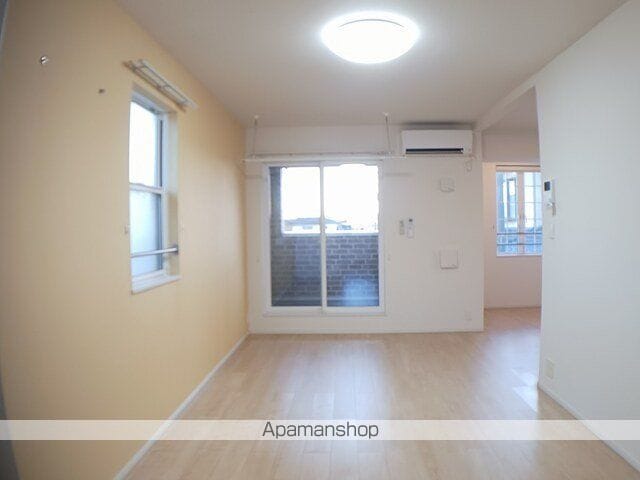 apartment 宮城県岩沼市押分字奥山82-の1
物件地図