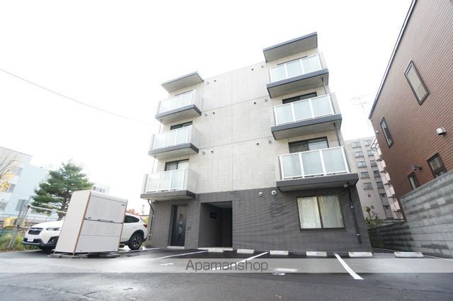 LICHTRARE北大EASTの外観写真