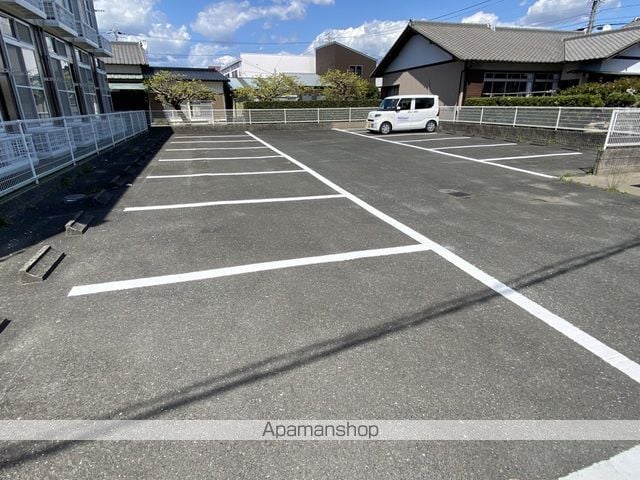 フォレスト・イヌイのその他写真