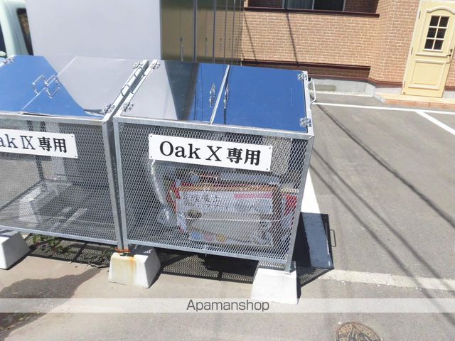 OAK Xの外観写真