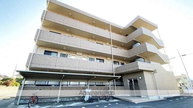 スカイマンションの外観写真