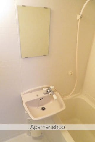 ヴィンダーバール愛の内装写真