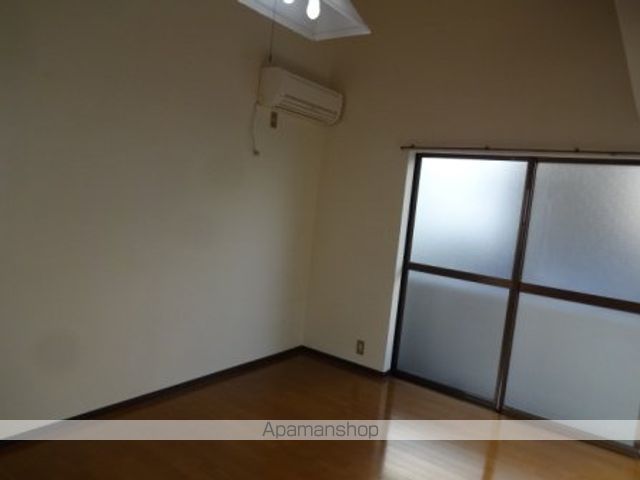 パレス甲東園Iの内装写真