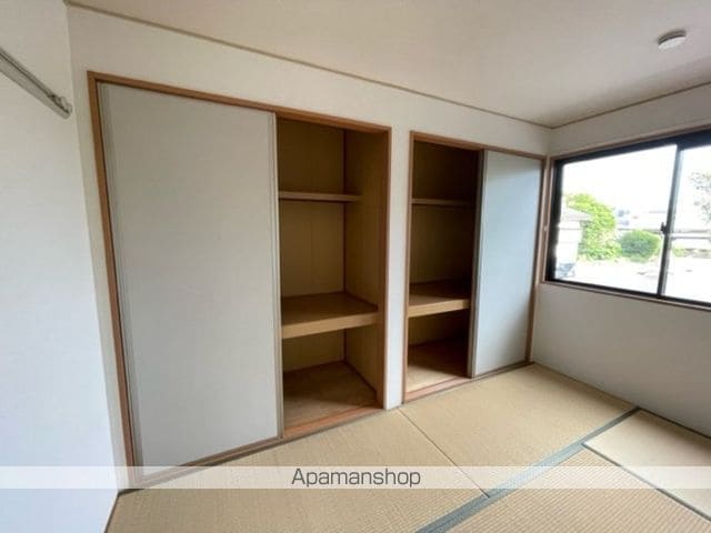 アヴニールKの内装写真