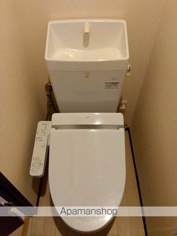 レオネクストアルストロメリアの内装写真