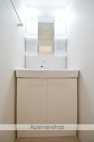 HALE PLUSの内装写真