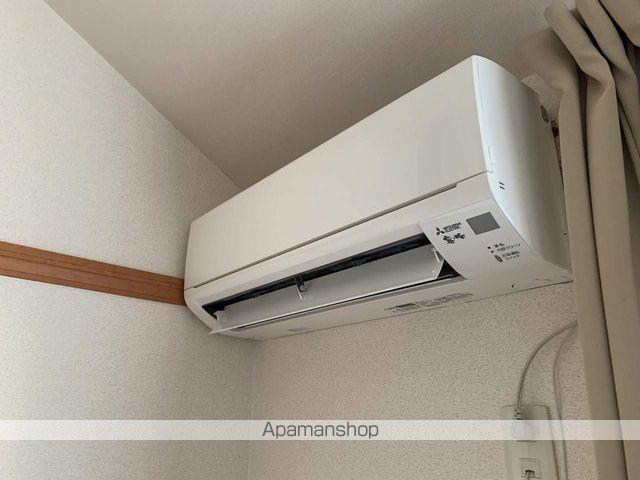 レオパレス中里の内装写真