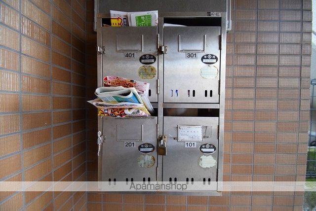 ファミーユ米丸の玄関写真