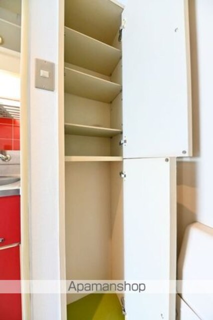 トップ三軒茶屋第４[1R/15.94m2]の収納