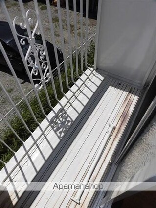 和歌山県和歌山市梶取[2LDK/43m2]のバルコニー