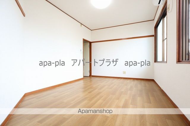 友鶴ビルの内装写真